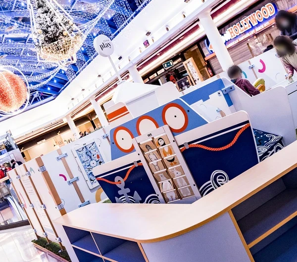 IKC speelruimte in winkelcentrum in Artea Centro Comercial in Leioa, Spanje